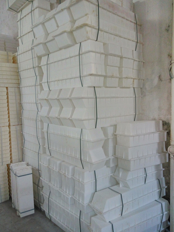 Moule en plastique de bloc de couverture de gouttière de moules de ciment de couvertures de fossé 45 * 45 * 15cm
